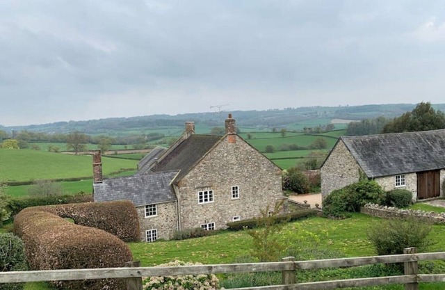 Blackdowns Farmhouse
