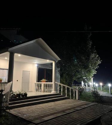 MM HOUSE Stepanavan