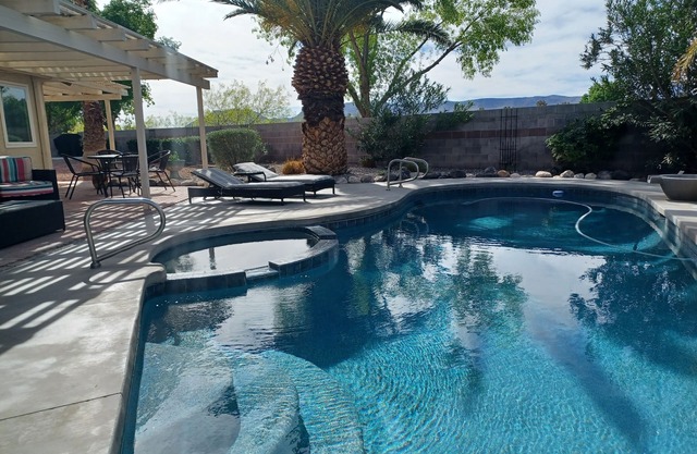 ¡¡¡VIVA LAS VEGAS!!! Montaña VISTA / PISCINA / SPA, 4BD 2. 5 BA 10 min strip !!