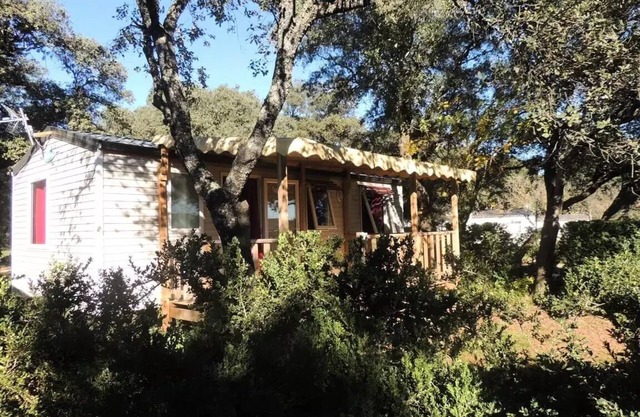 Camping **** Domaine de Gajan - Casa m��vil 4 habitaciones 6/8 personas
