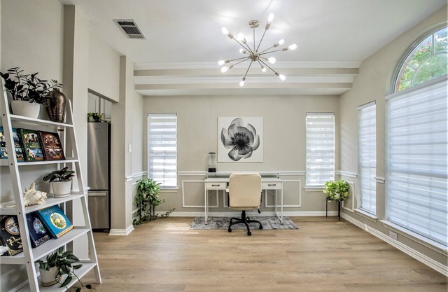 Modern 1-Story in an Excellent location. Perfect for families.