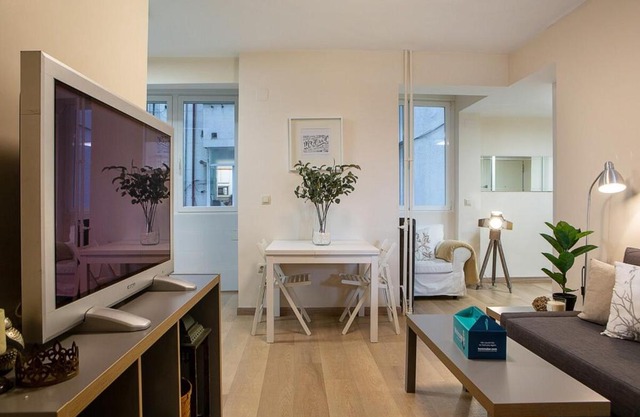 Modern 2 Bed Apartment near Las Ventas
