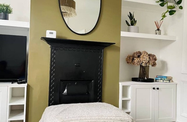 Modern 3 Bed House in Isleworth, London