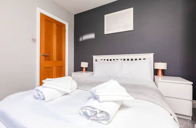 Modern and Stylish 2 Bedroom House in Brighton