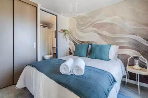 Modern and Warm, Well located