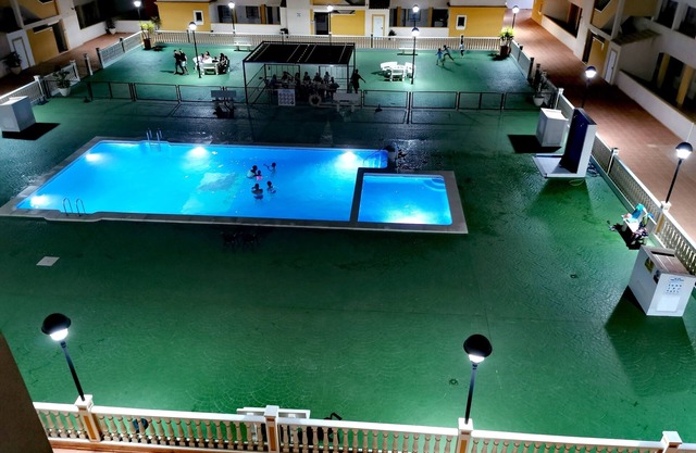 Apartamento moderno en el 3er piso, vista maravillosa, internet gratis, piscina comunitaria