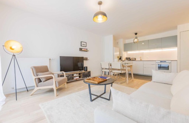 Modern apartment - 2BR-5P - Puces de Saint-Ouen