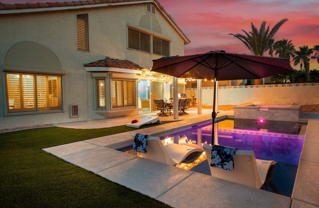 Modern Chic Home w/ Brand New Pool + Pool Table 4BR/3BA