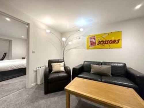 Modern Ground Floor Apartment