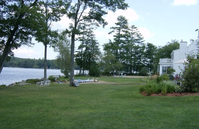 Moderna casa frente al lago en el lago Waukewan con espectaculares vistas folliage otoño!