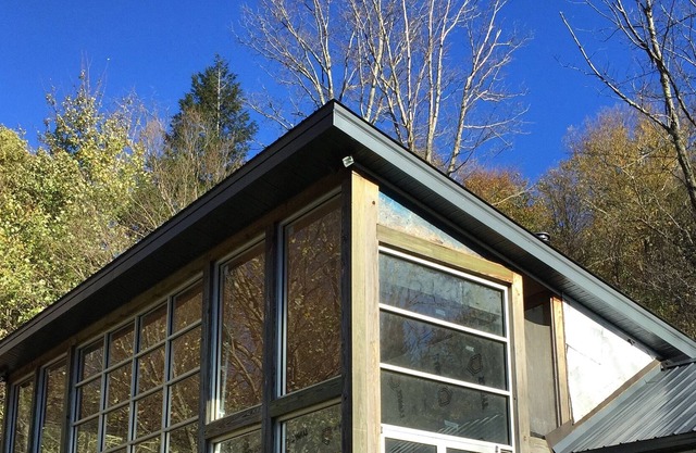 Cabina moderna y luminosa en el corazón del parque Catskill en 12 acres