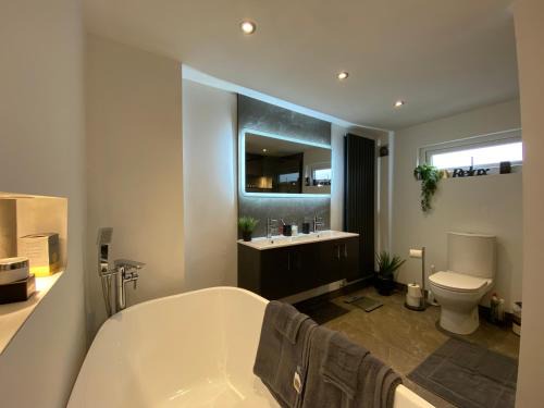 Modern Room in Cardiff, Wales