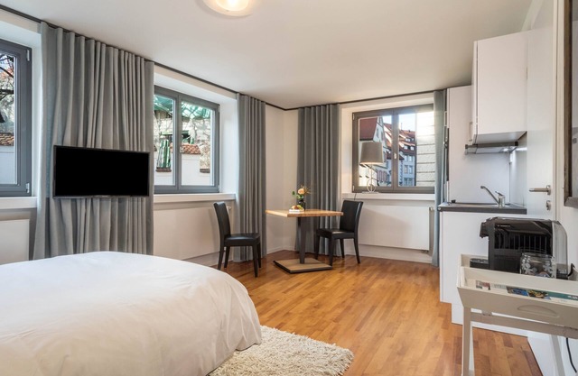 Moderno apartamento de 1 habitación en pleno centro de la ciudad con Wi-Fi