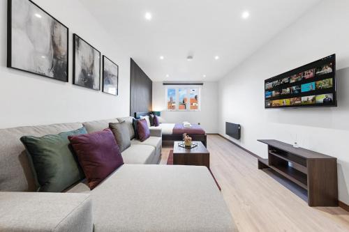 Modern Studio - Near Station - Central London