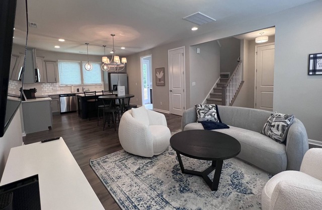 Modern, Uptown-Style New Construction Home!
