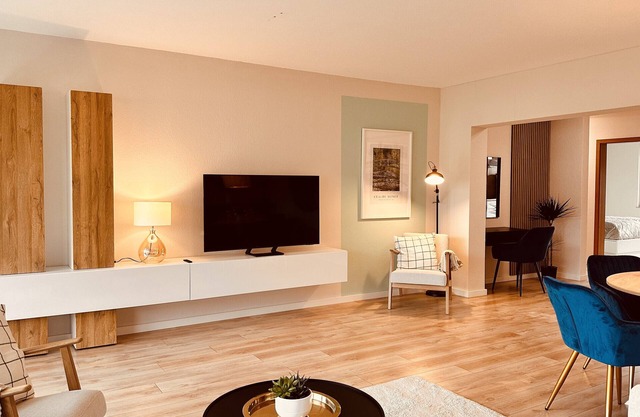 Apartamento 'Moderne Wohnung 89m2' con balcón y Wi-Fi