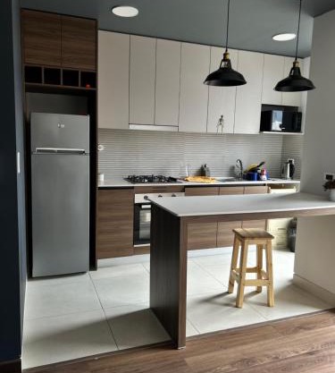 Moderno y cómodo departamento