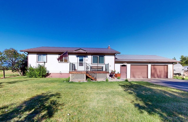 Mom’s Mountain View | House in Somers