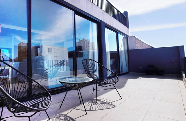 Monroe Suites