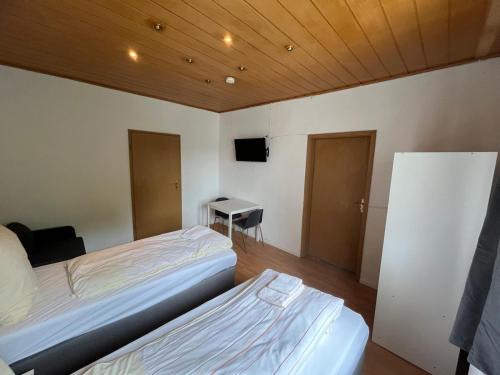 Monteurswohnung mit Durchgangszimmer nähe Innenstadt
