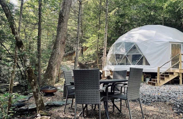 Moonshine Hollow Dome by Rafting