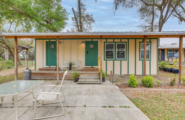 Morriston Getaway w/ Patio - Near HITS Farm!