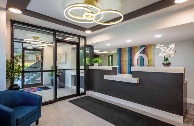 Motel 6 Charlotte, NC - Coliseum