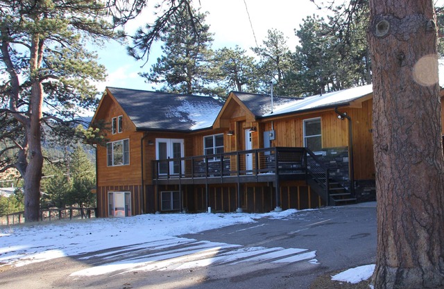 Mountain Sunrise Cabin, Vida salvaje en abundancia, Entorno sereno - Cerca de RMNP y del centro