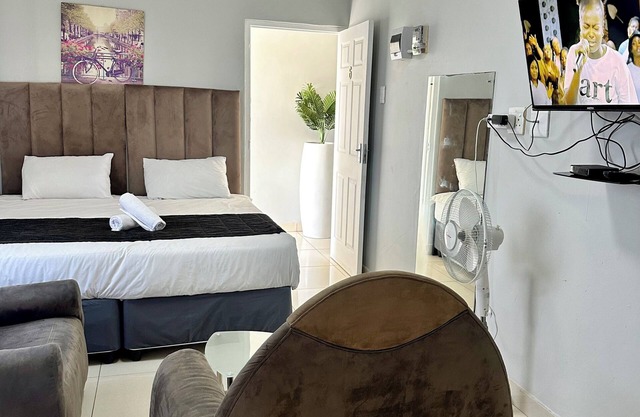 Mowetu Guest House