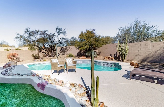 Mtn-view home w/ private pool & access to heated pool, hot tub, gym, pickleball
