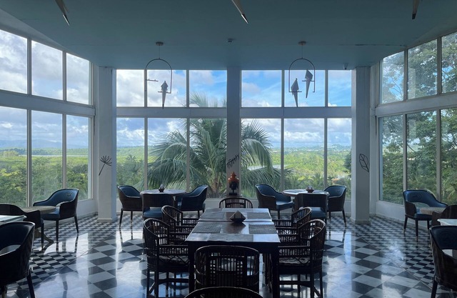Munjoh Island House Suites and Spa