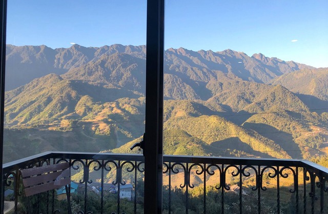 Muong Hoa View Hotel