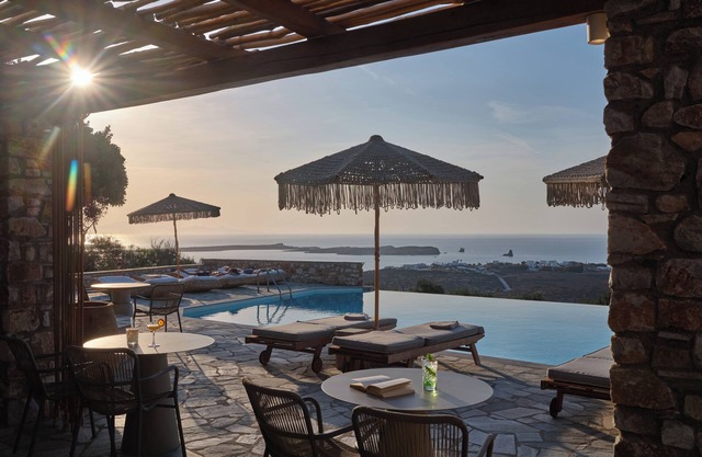 Mythic Paros