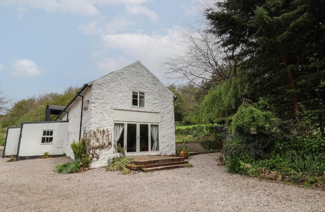 Nant Coed Barn