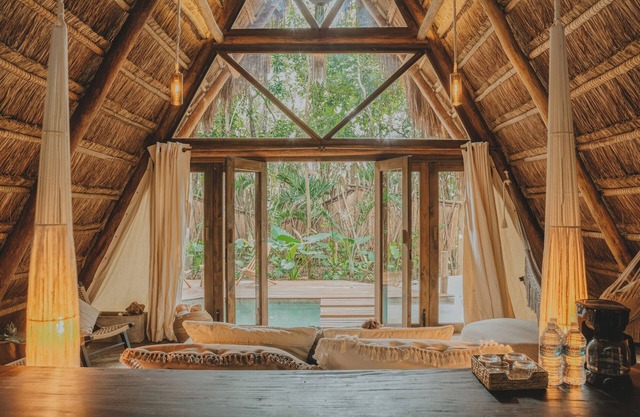 Naya Bacalar Hotel