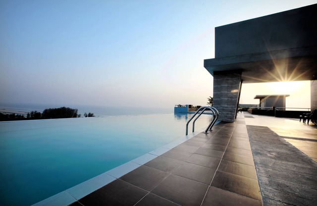 Neeshorgo Hotel And Resort Ltd