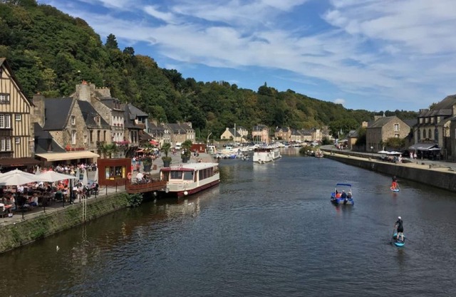 Nestled in a quiet backstreet, just 100metres from the bustling port at Dinan.