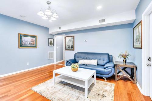New Albany Home near Louisville