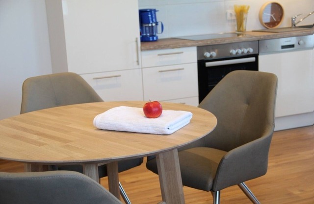NUEVO apartamento de la comodidad **** estrellas construido con balcón