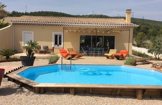 Nueva villa encantadora con piscina cerca de Aix-en-Provence y Luberon