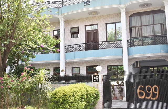 New Choice Inn House