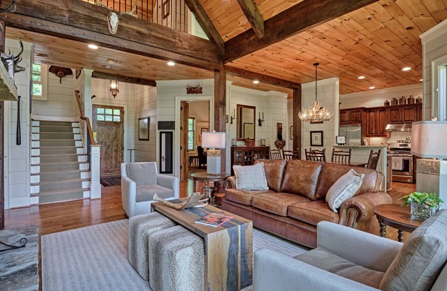 New Construction Highlands Home With A Pond View - Hemlock Hideaway