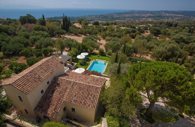 Millstone Villa - Villa de lujo con vista al mar con chef, piscina y jardín privado