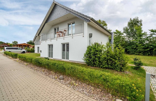 Casa de vacaciones 'Ferienhaus Seeglück2 Am Tollensesee' con vistas al lago, terraza privada y Wi-Fi