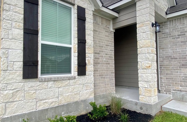 New!! Howdy Haus 5 miles from Kyle Field! Cozy 4-bedroom house