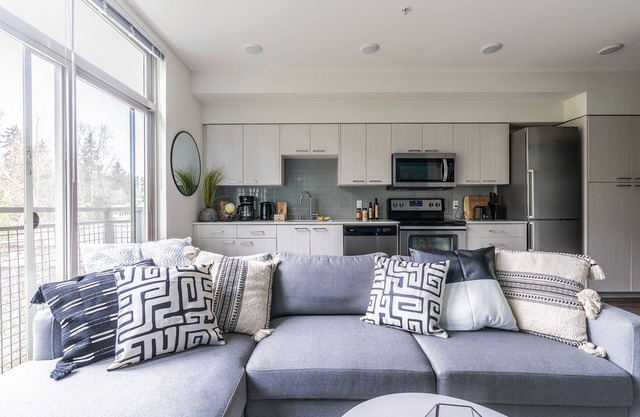 NEW! Mercer Island 1 BR 4| FastWifi&Gym