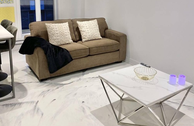 Newly built 1BDR APT in the Little Italy neighbourhood MTL