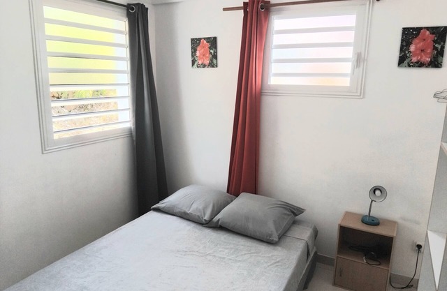 Newly-built accommodation in a southern location, ideal for visiting Martinique.