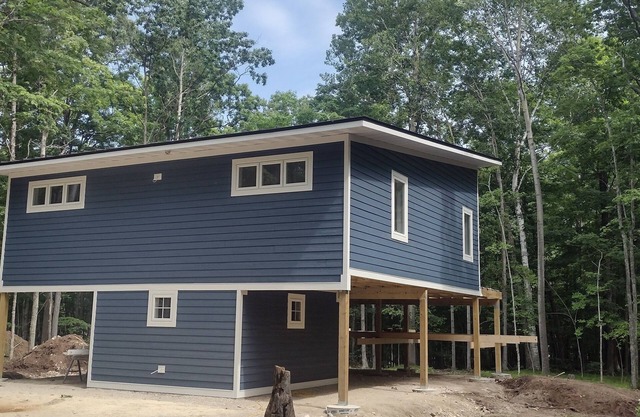 Newly constructed rental nestled in the woods, 2-bedroom house in Baileys Harbor