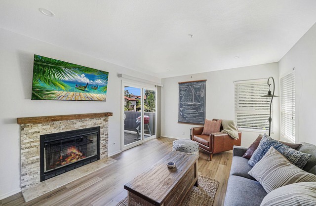 NEWLY REMODLED! Walk to Beach! Come Experience Starboard Charm!